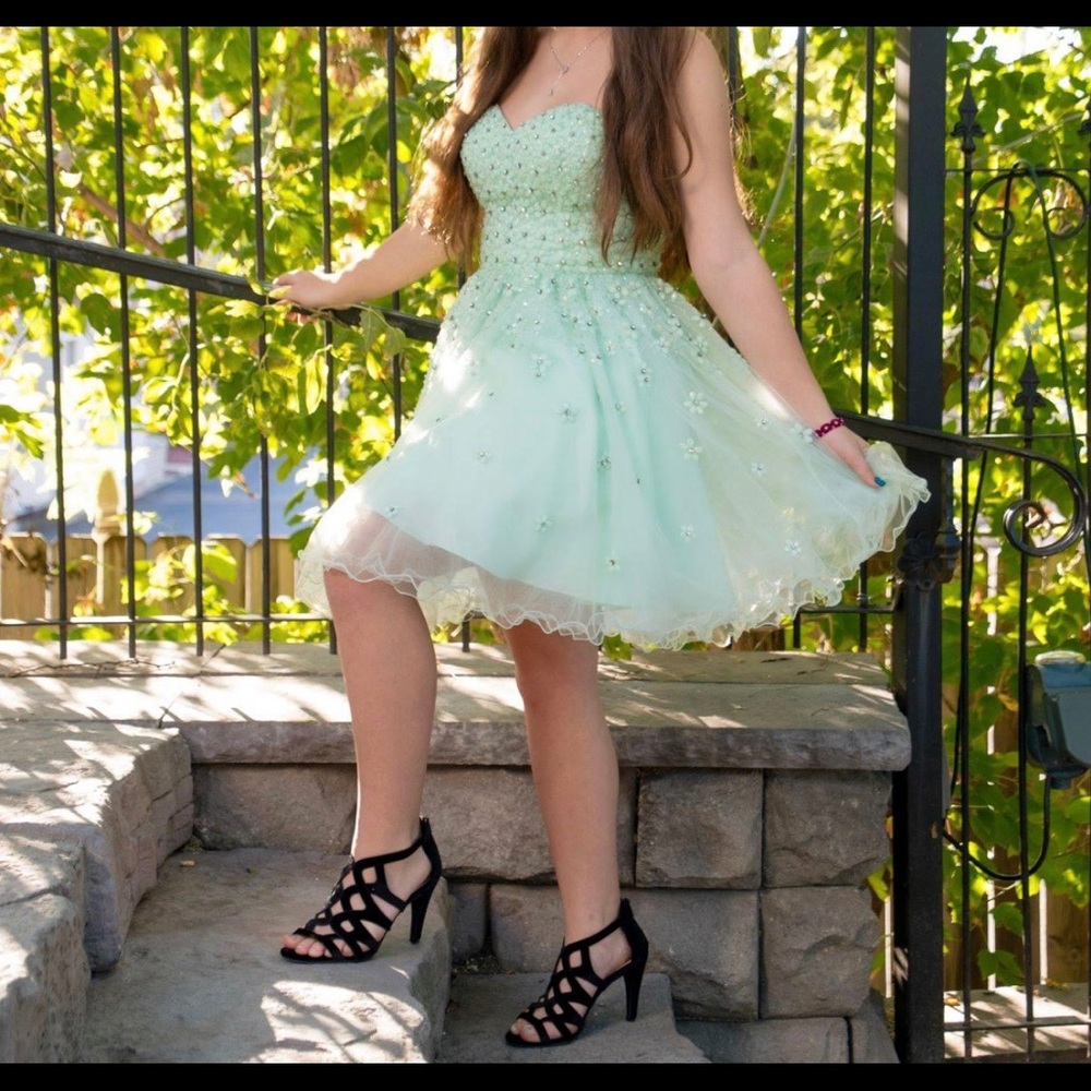 “Gipper Prom” Dress